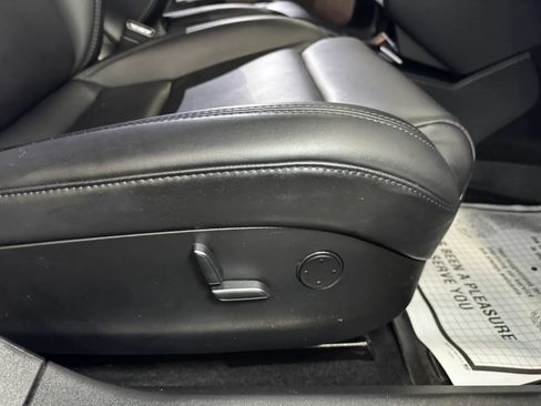 Used 2018 Tesla Model S 100D AWD/4WD image 14