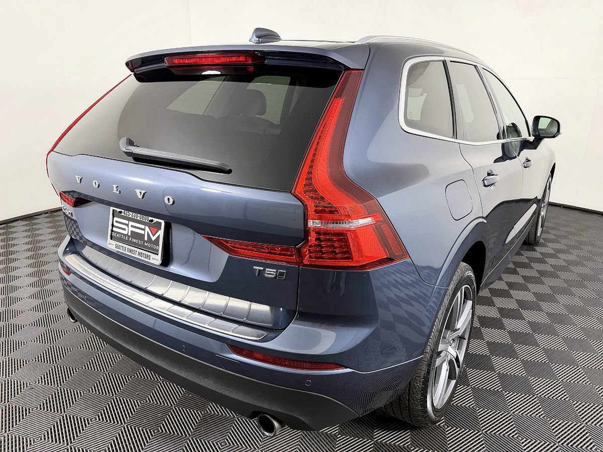 Used 2021 Volvo XC60 T5 Momentum w/ Premium Package AWD/4WD image 9