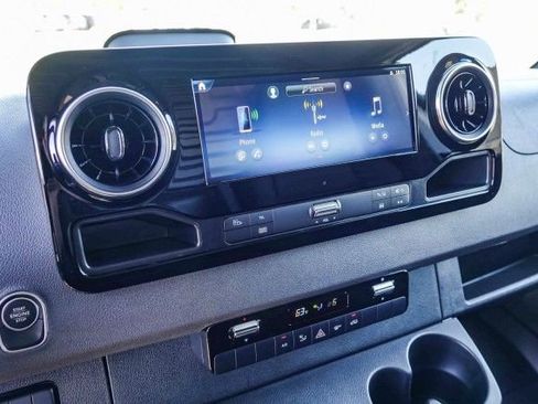 New 2025 Mercedes-Benz Sprinter 2500 image 20