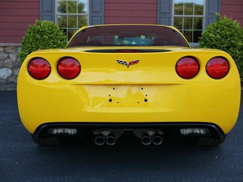 Used 2012 Chevrolet Corvette Coupe RWD image 12