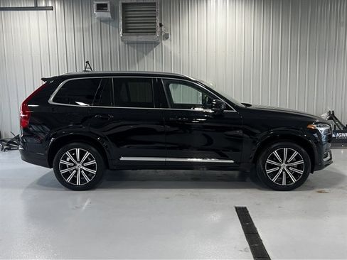 Used 2023 Volvo XC90 B6 Plus w/ Protection Package Premier image 2