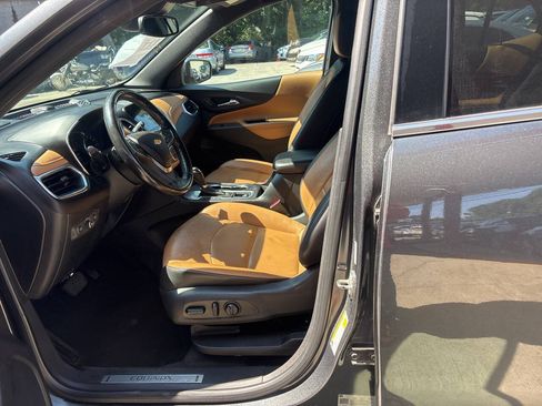 Used 2018 Chevrolet Equinox Premier FWD image 9