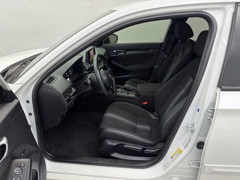 Used 2022 Honda Civic Sport image 9