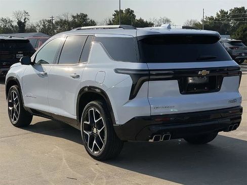 New 2026 Chevrolet Traverse High Country image 36