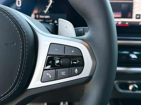 New 2026 BMW X7 xDrive40i w/ M Sport Package image 40