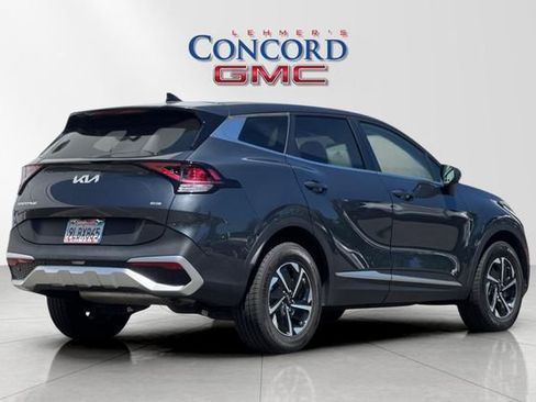 Used 2023 Kia Sportage LX AWD/4WD image 4