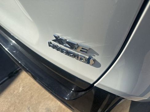 Used 2020 Toyota RAV4 XSE image 4