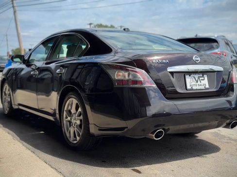 Used 2012 Nissan Maxima 3.5 SV w/ Premium Pkg FWD image 4