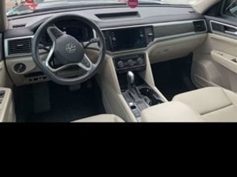 Used 2022 Volkswagen Atlas SE FWD image 6