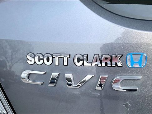 Used 2019 Honda Civic LX image 24