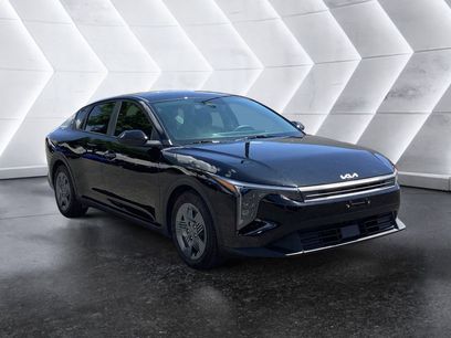 Certified 2025 Kia K4