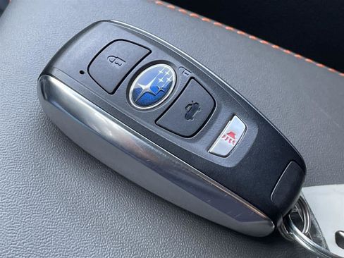 Used 2025 Subaru Crosstrek 2.5i Limited image 31