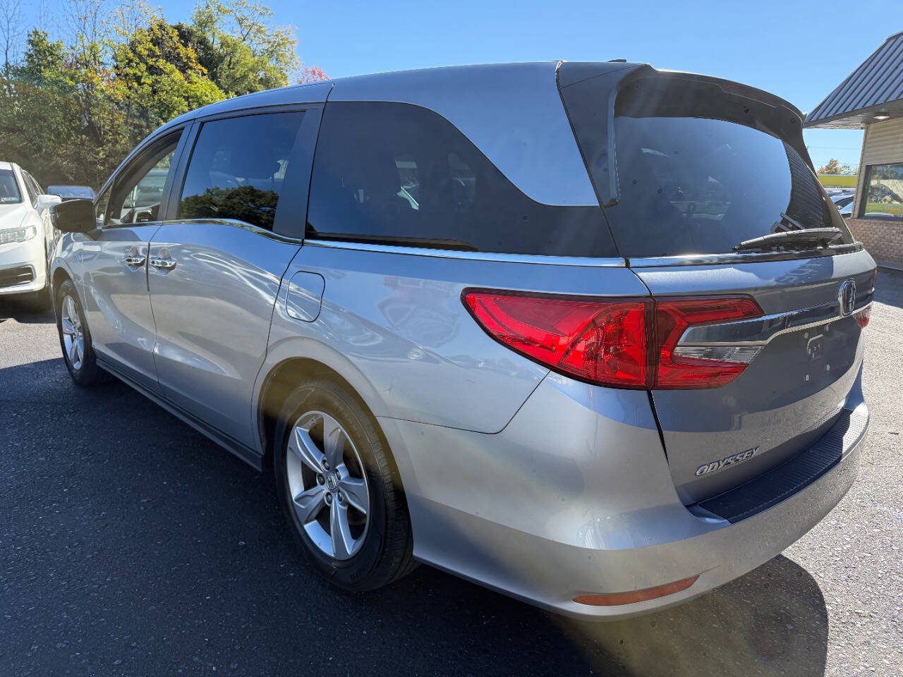 Used 2018 Honda Odyssey EX-L image 7