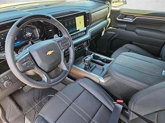 New 2026 Chevrolet Silverado 1500 High Country AWD/4WD video 3