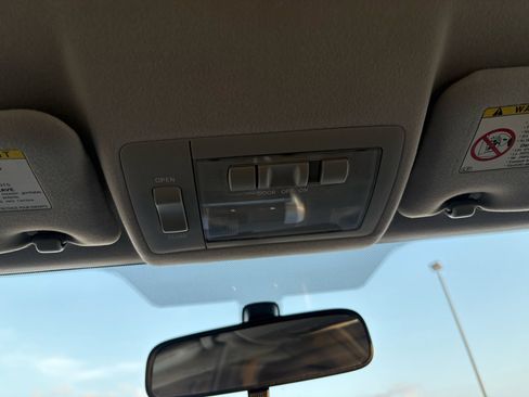 Used 2006 Scion tC Sport Coupe image 35