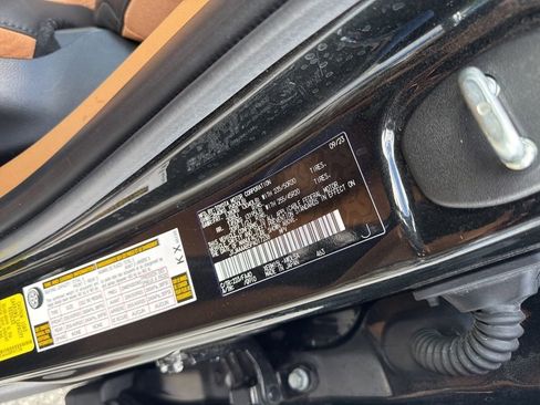 Used 2023 Lexus RZ 450e Premium image 38