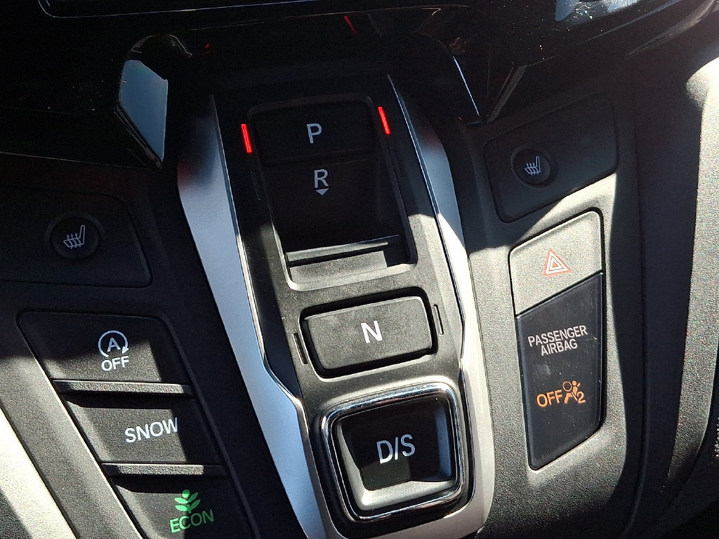 Used 2025 Honda Odyssey Sport-L image 16