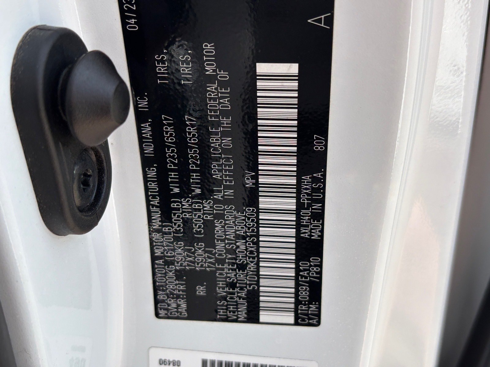 Used 2023 Toyota Sienna XLE FWD image 31