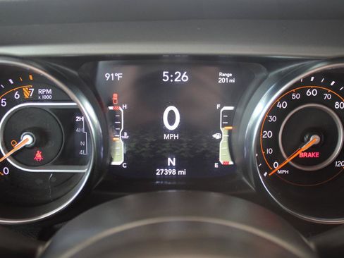 Used 2021 Jeep Gladiator Sport AWD/4WD image 20