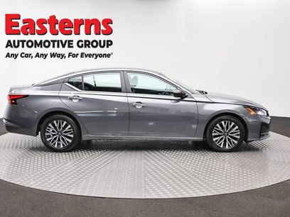 Used 2025 Nissan Altima 2.5 SV