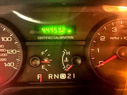 Used 2008 Ford Crown Victoria Police Interceptor image 2