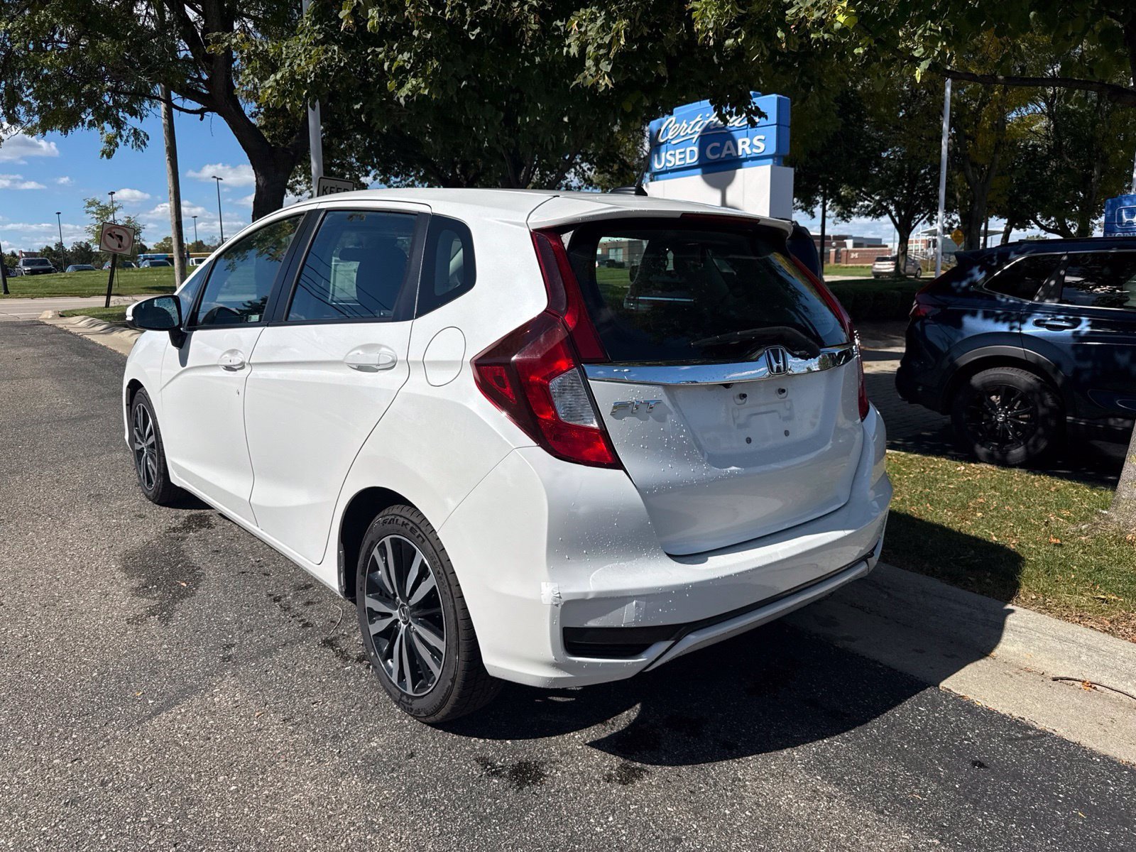 Used 2019 Honda Fit EX image 5
