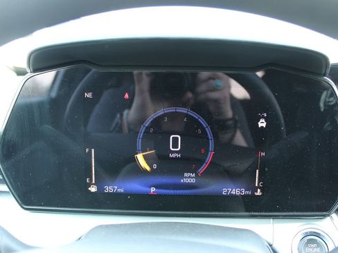 Used 2025 Chevrolet Trax LT image 17