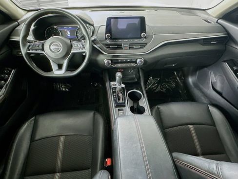 Used 2025 Nissan Altima 2.5 SR AWD/4WD image 16