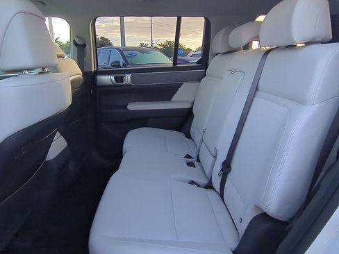 New 2026 Hyundai Santa Fe SE FWD image 17