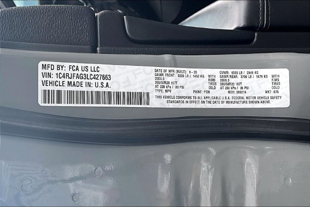 Used 2020 Jeep Grand Cherokee Laredo AWD/4WD image 19