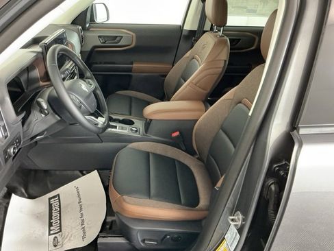 New 2025 Ford Bronco Sport Outer Banks w/ Sasquatch Outer Banks Package image 16