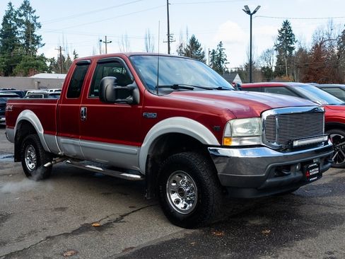 Used 2002 Ford F250 XLT image 1