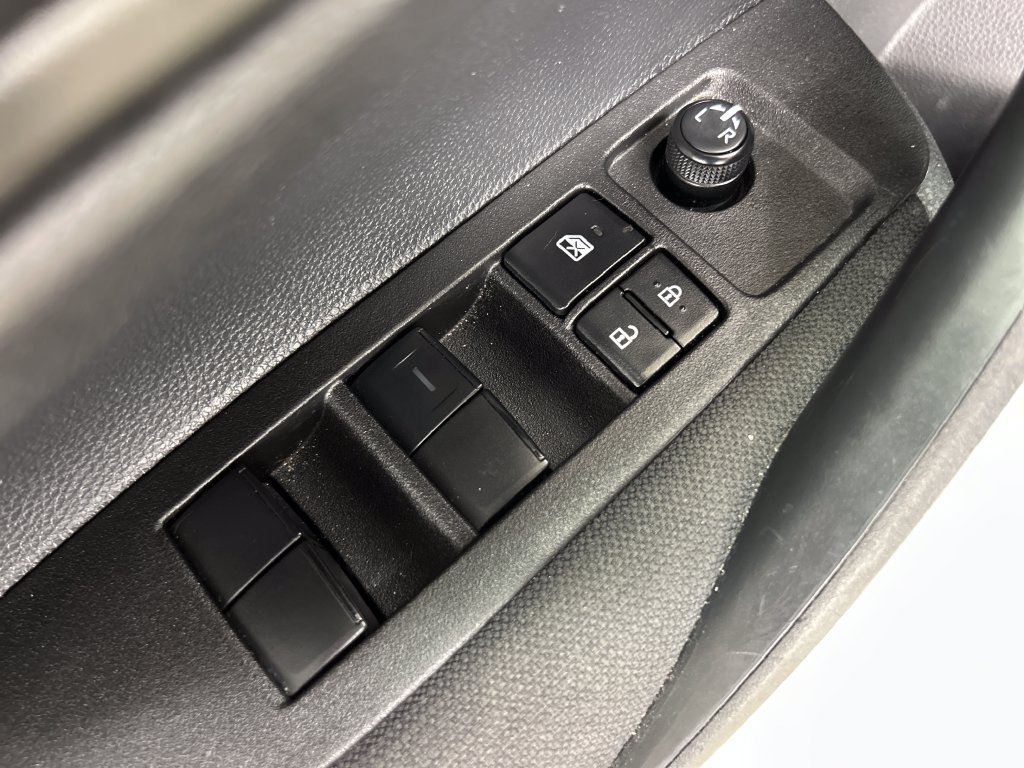 Used 2026 Toyota Corolla LE FWD image 20