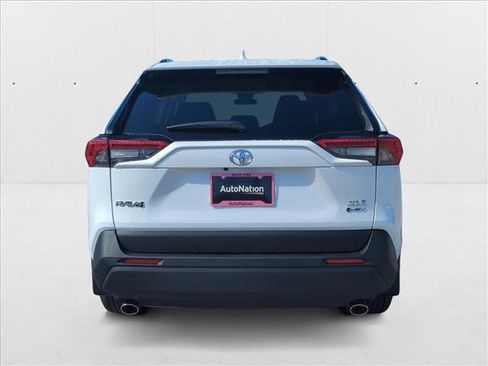 New 2025 Toyota RAV4 XLE image 6