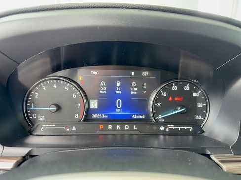 Certified 2023 Ford Explorer Limited w/ Limited Technology Package RWD image 17
