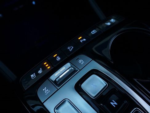 Used 2023 Hyundai Tucson Limited image 17