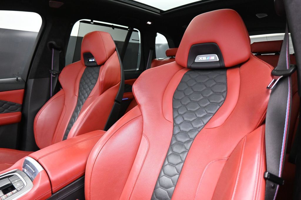 Used 2021 BMW X5 M w/ Competition Package AWD/4WD image 13