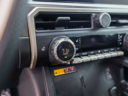 Used 2024 Toyota Tacoma 4x4 Double Cab Hybrid image 22