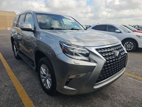 Used 2023 Lexus GX 460 Premium w/ Premium Package image 2