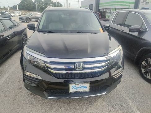 Used 2018 Honda Pilot Elite image 22