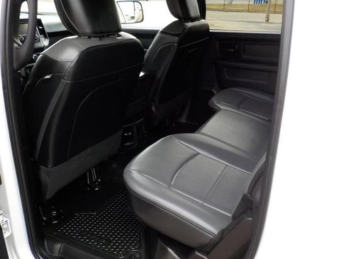 Used 2021 RAM 2500 Tradesman w/ Chrome Appearance Group image 24