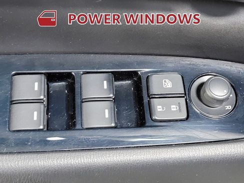 Used 2018 MAZDA CX-5 Touring image 29