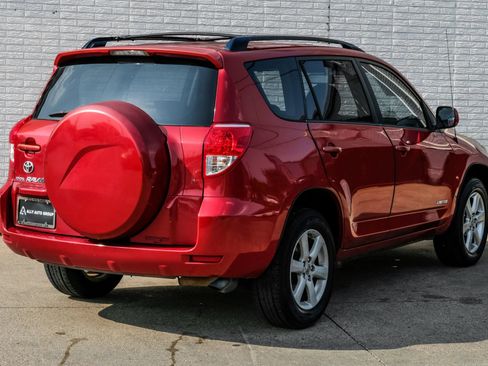Used 2007 Toyota RAV4 Limited FWD image 7