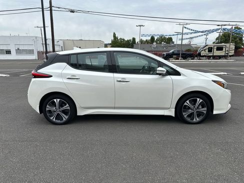 Used 2020 Nissan Leaf SL Plus FWD image 7