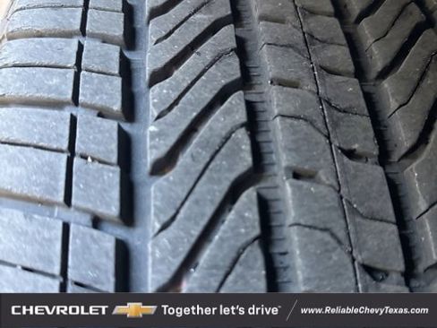 Certified 2025 Chevrolet Silverado 1500 LT w/ Texas Edition Plus image 31