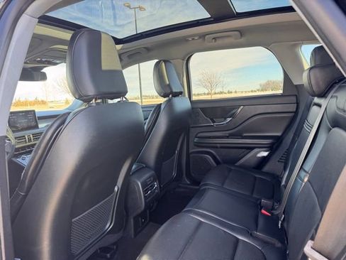 Used 2022 Lincoln Corsair AWD w/ Premium Package image 30