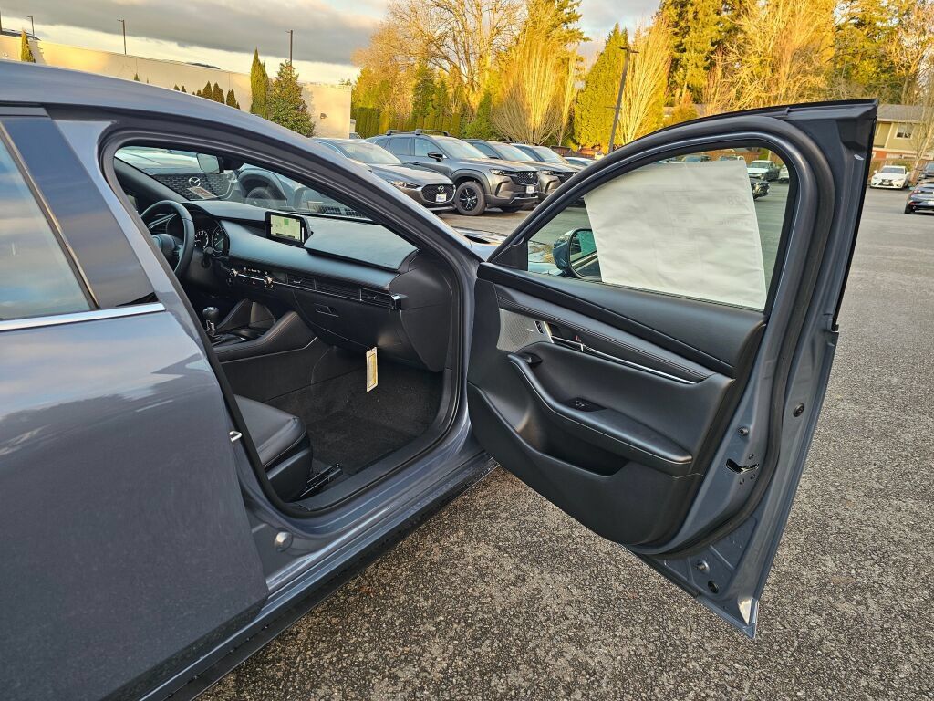New 2026 MAZDA MAZDA3 2.5 S Hatchback w/ Premium Pkg FWD image 29