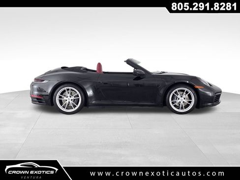 Used 2024 Porsche 911 Carrera RWD image 8