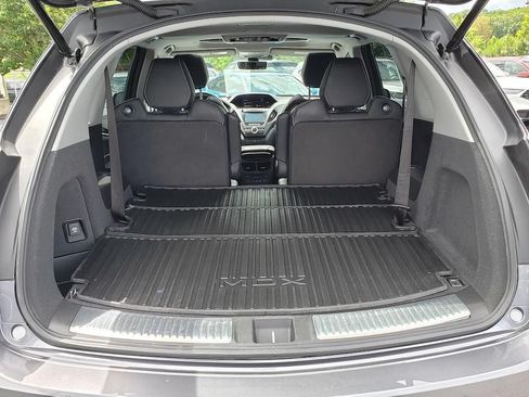 Used 2020 Acura MDX w/ Technology & Entertainment AWD/4WD image 8