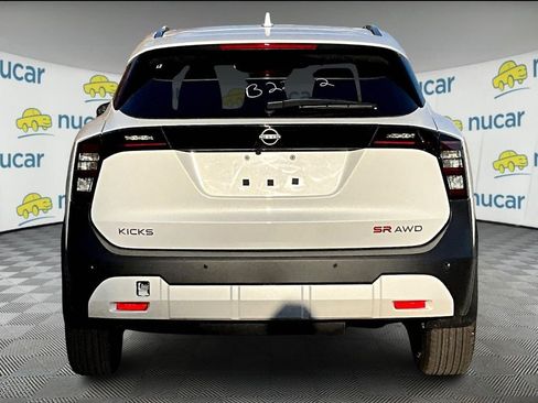 New 2025 Nissan Kicks SR AWD/4WD image 5